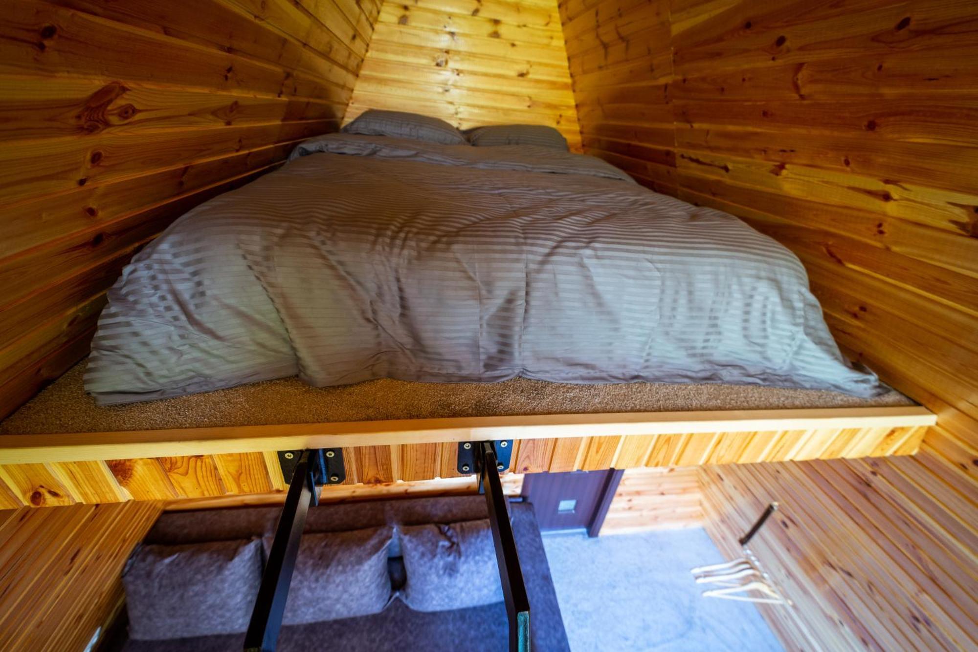 A Pisc Hotell Vatra Moldoviţei Exteriör bild