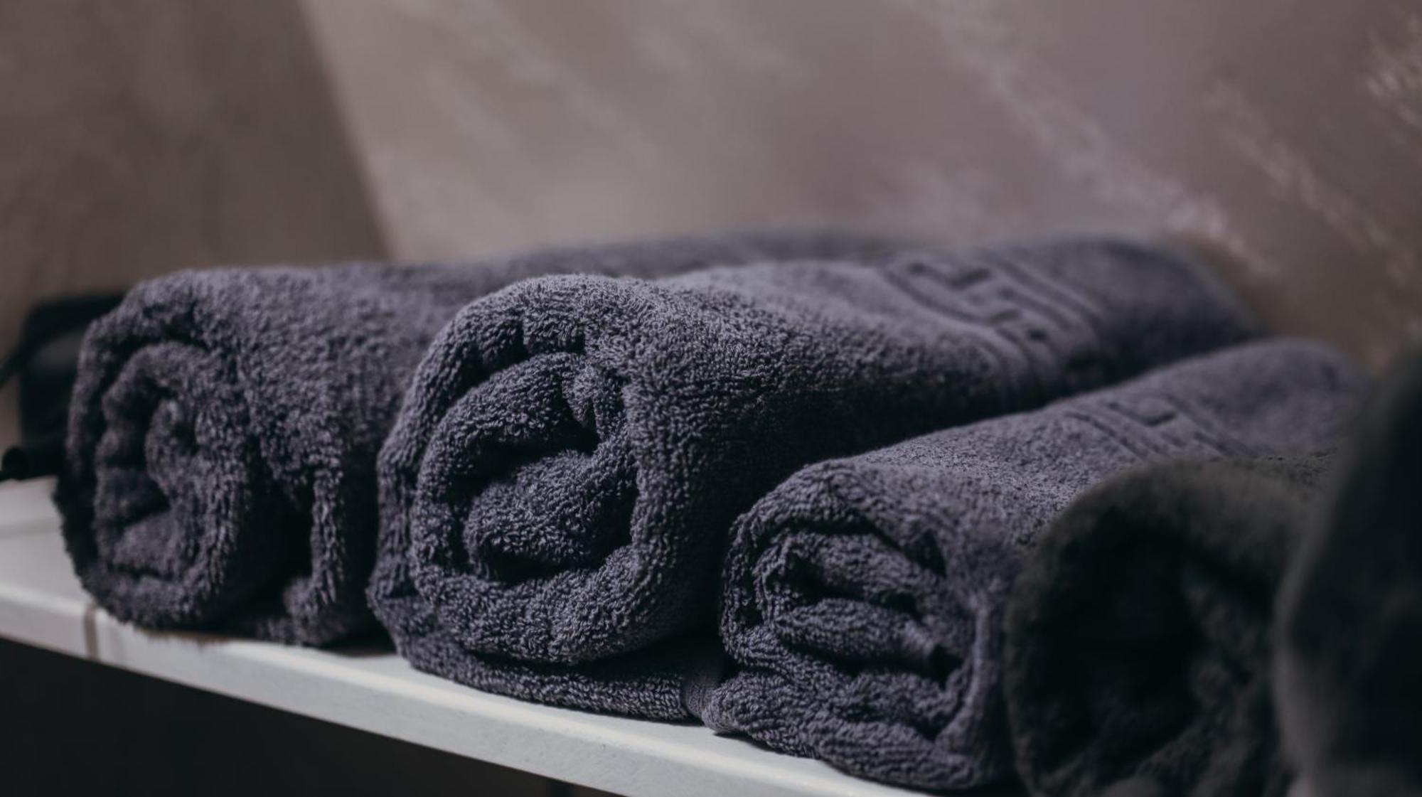 A Pisc Hotell Vatra Moldoviţei Exteriör bild